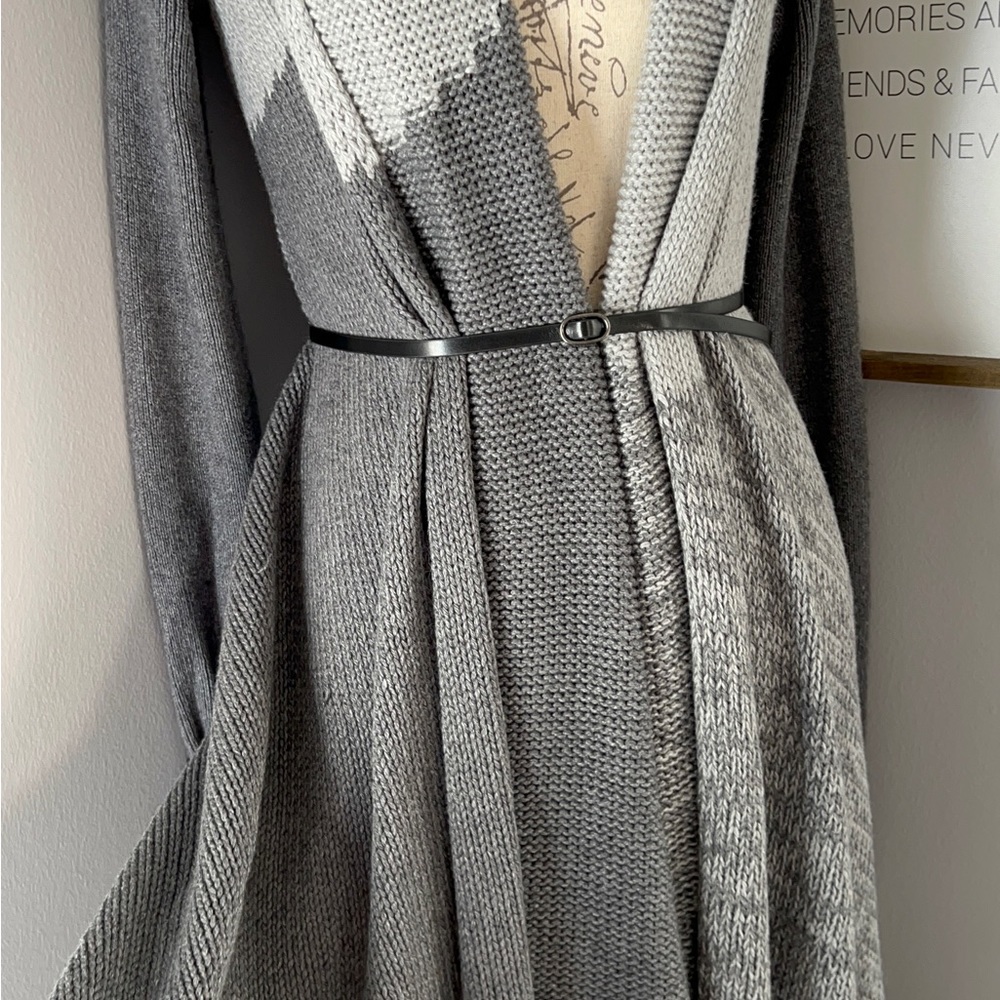 Calvin Klein cardigan - Picture 3 of 6